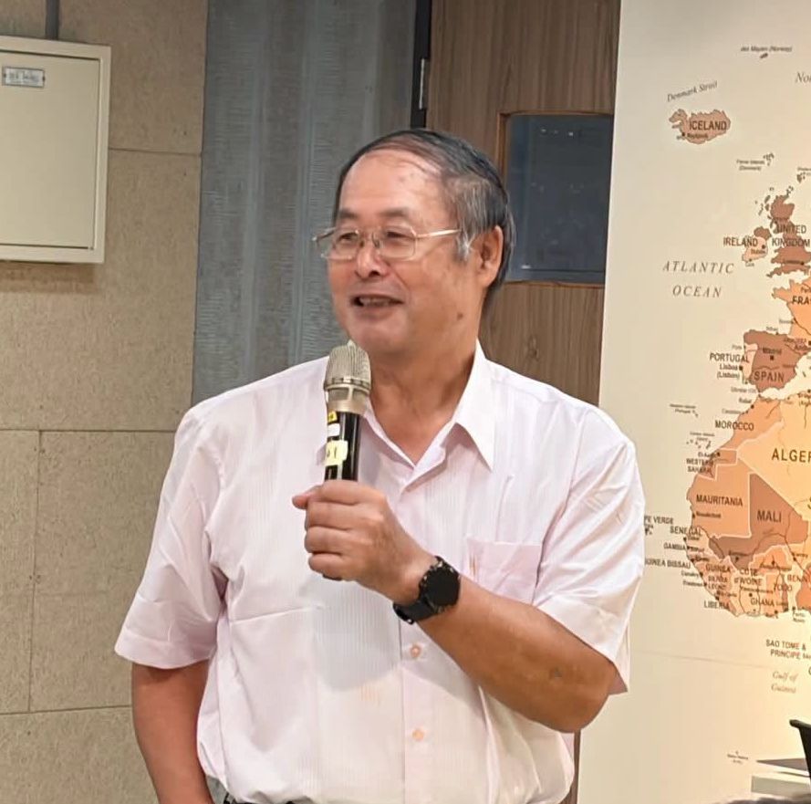 名譽教授林正常 Jung-Charng Lin